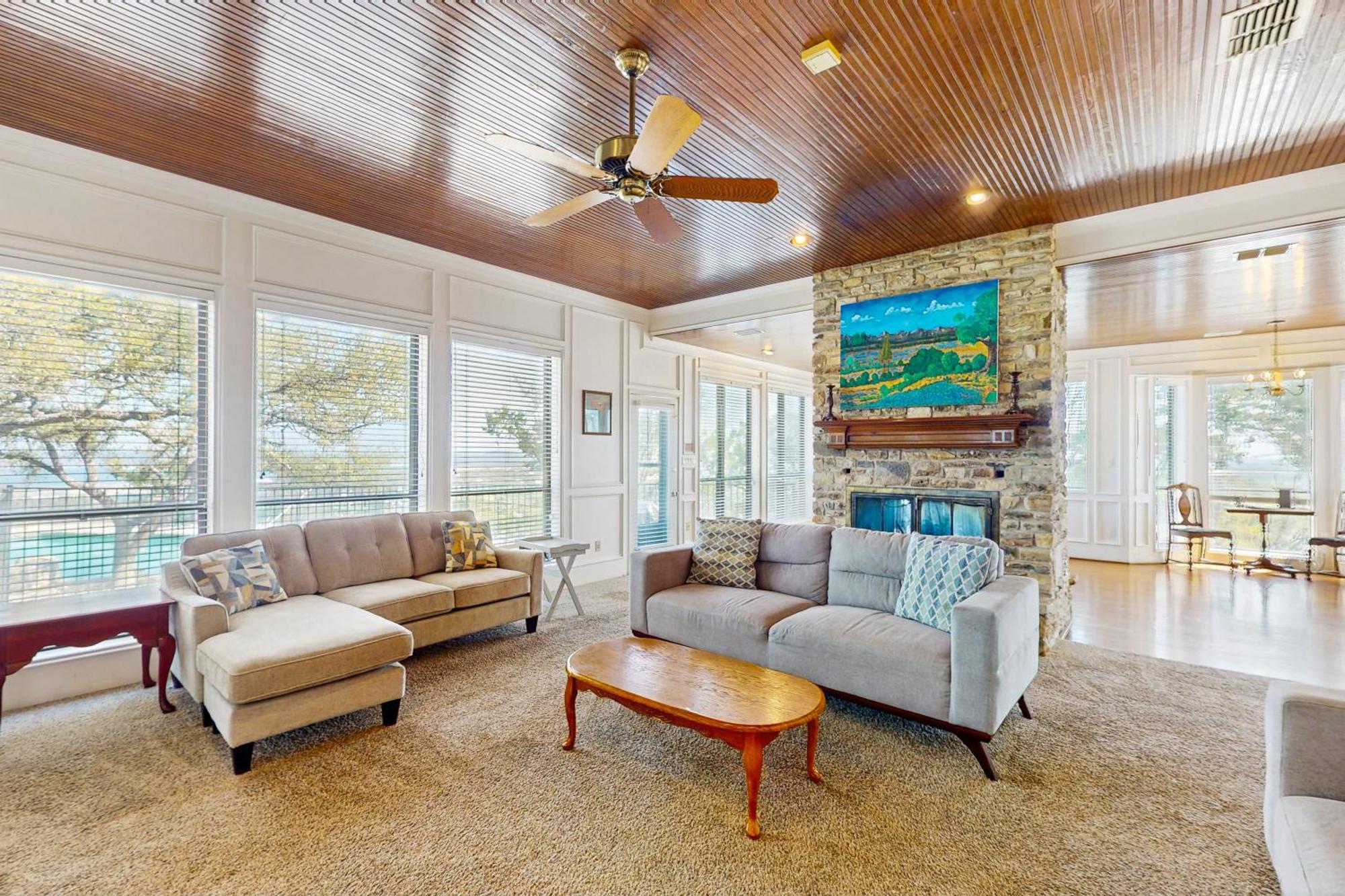 Maverick Mountaintop Retreat Canyon Lake Exterior foto